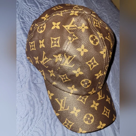 Louis Vuitton Monogram Brown Cap - Picture 6 of 12